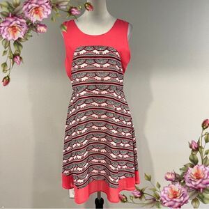 Romeo &‎ Juliet Pink sleeveless scoop neck fit & flare mini Dress size large